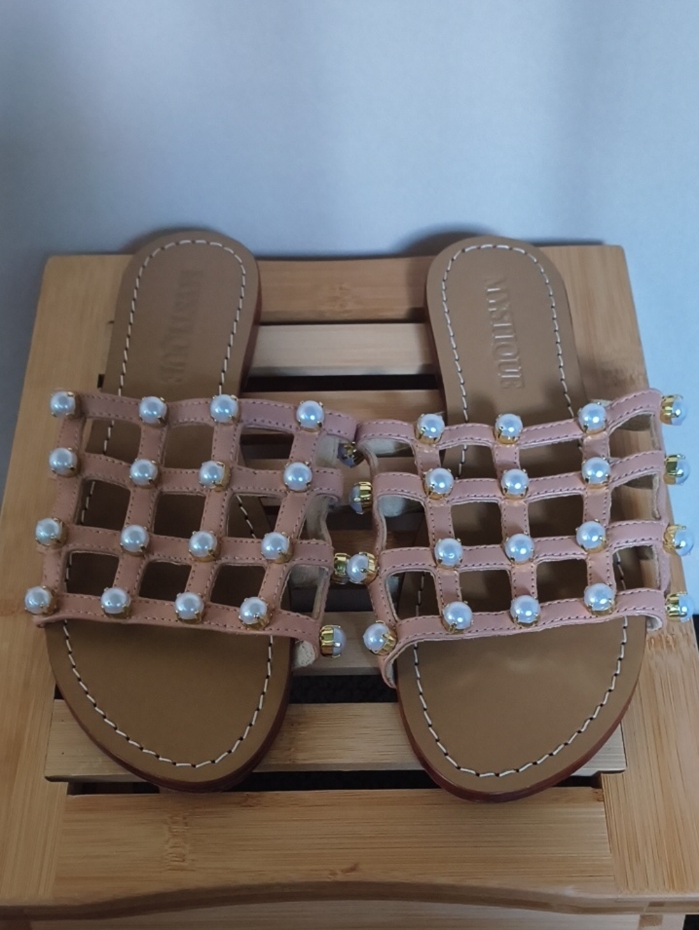 Mystique Boutique Nude-Pink Pearl-Embellished Women's Slide Sandals Size 8